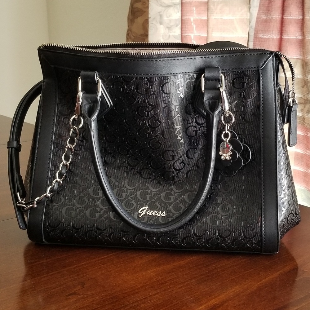 Guess handbag black monogram